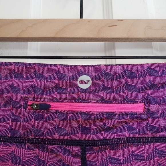 Vineyard Vines Whale Tail Crop Leggings - Picture 7 of 8